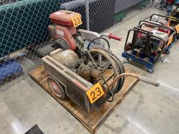 Pressure Washers: 2 Items on Pallet