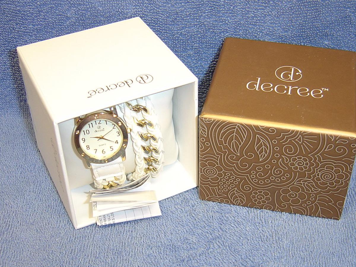 LADIES DECREE FASHION WRIST WATCH