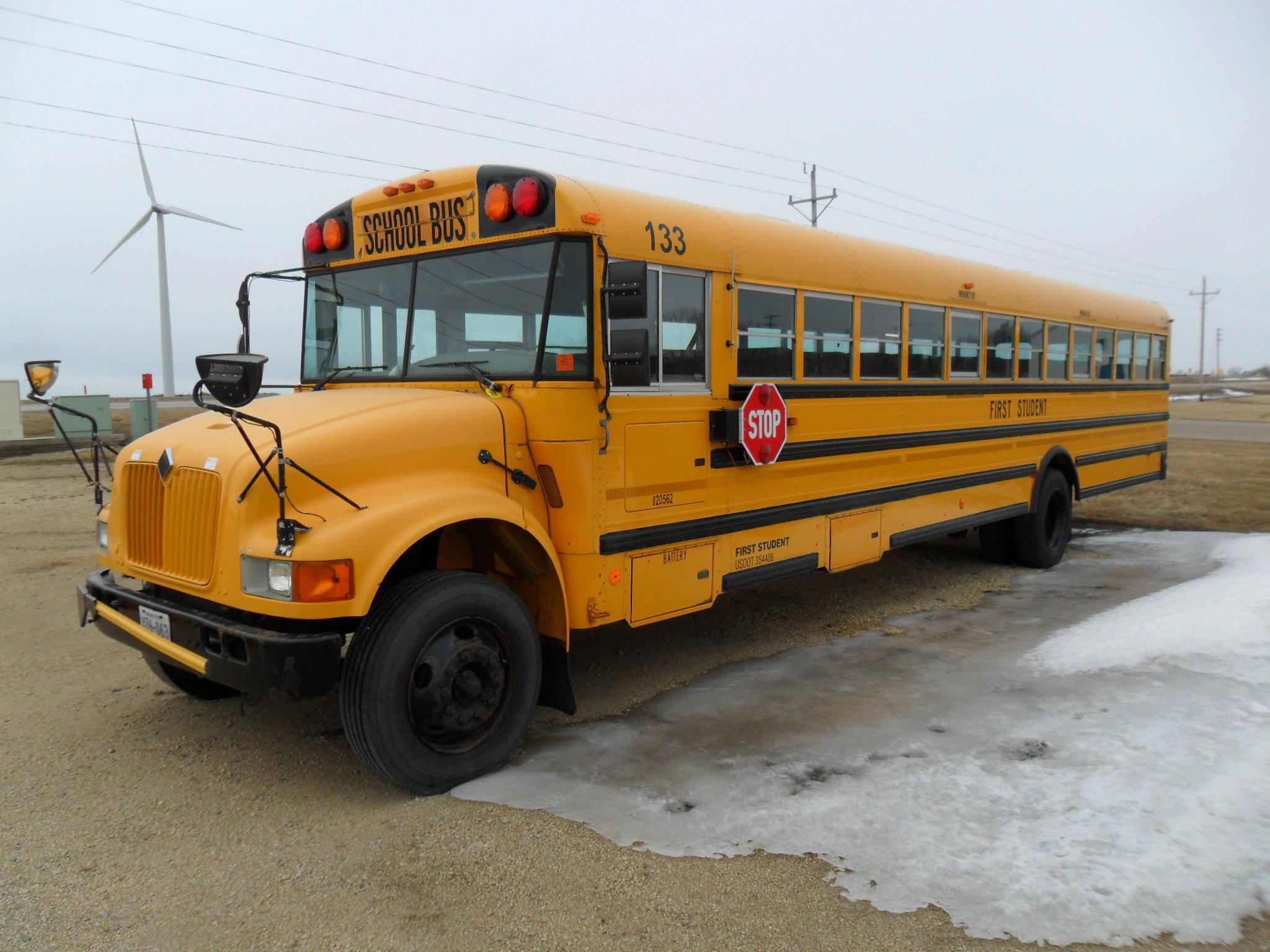 2002 International Bus, T444 E Motor, Auto Trans, 71 Passenger