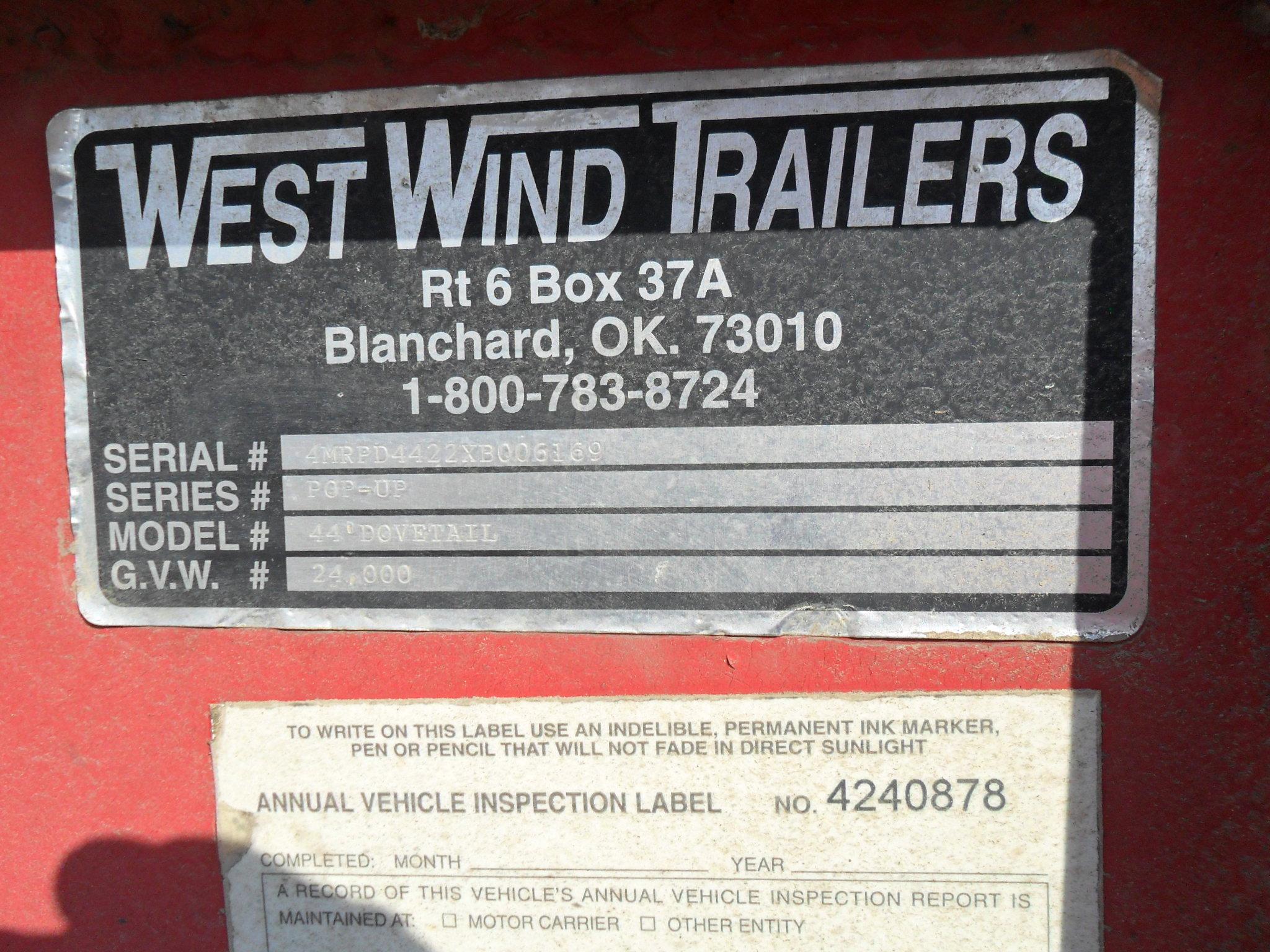 1999 West Wind 33ft flatbed Trailer, w/ramps& winch, 5th wheel