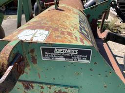 Loftness 8 row shredder