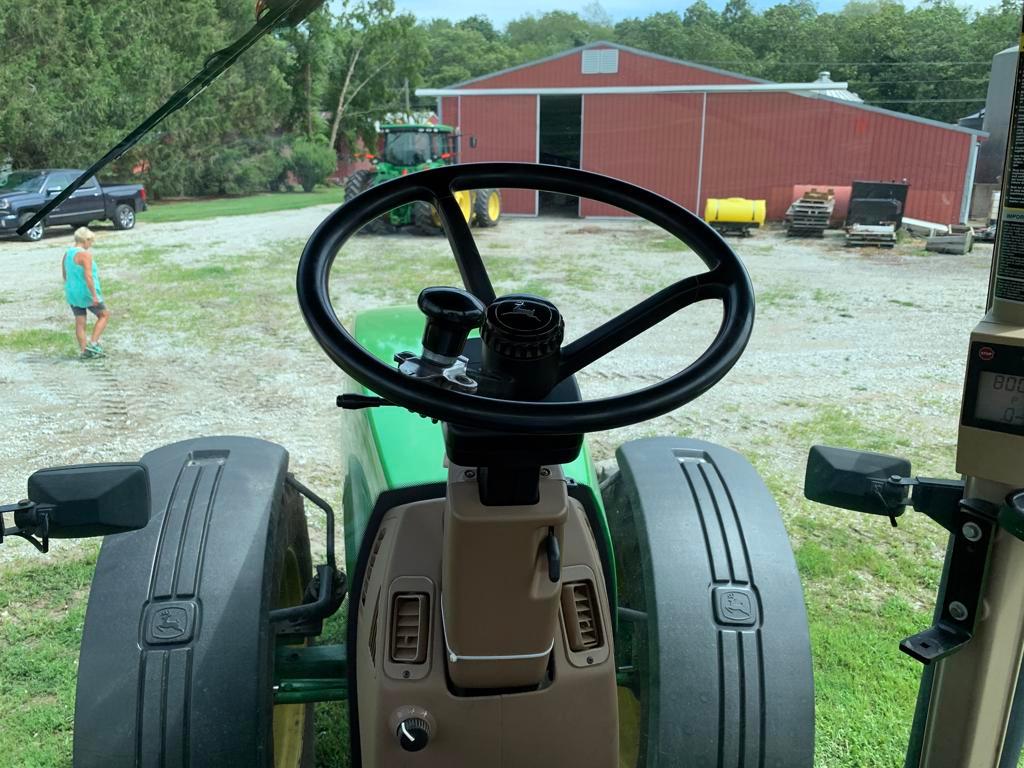 1995 John Deere 8200