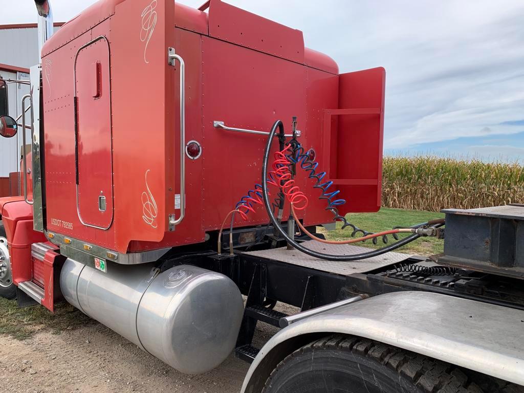 1989  Peterbilt 377