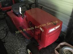 Wheel Horse Garden Tractor