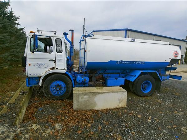 1985 Mack Fuel Truck