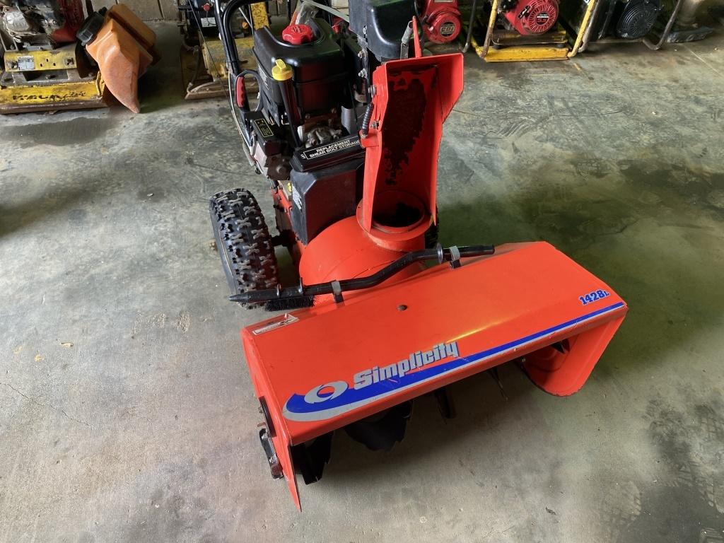 Simplicity 1428L Snowblower