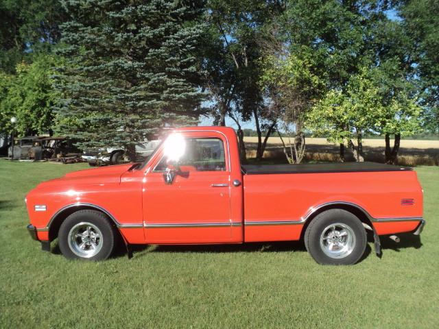 1968 Chevrolet C10 short box pickup