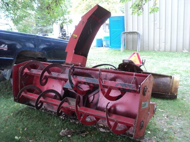 CaseIH 80 3-pt snow blower