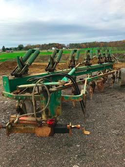 Oliver 546 6 Bottom Plow