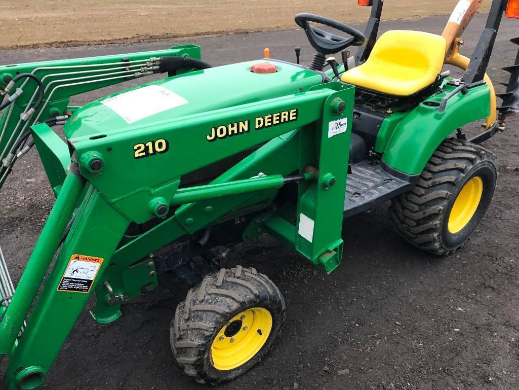 JD 2210 HST Loader Tractor