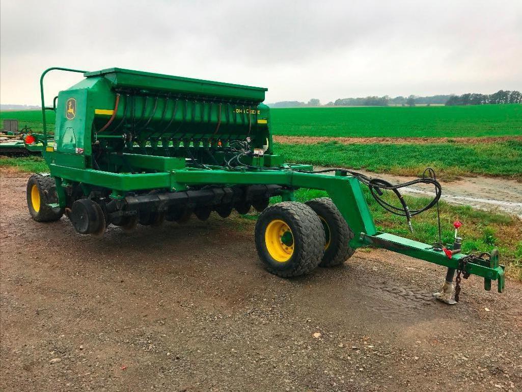 John Deere 1590 Drill