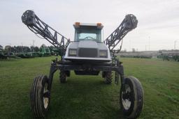 Melroe 3440 Sprayer