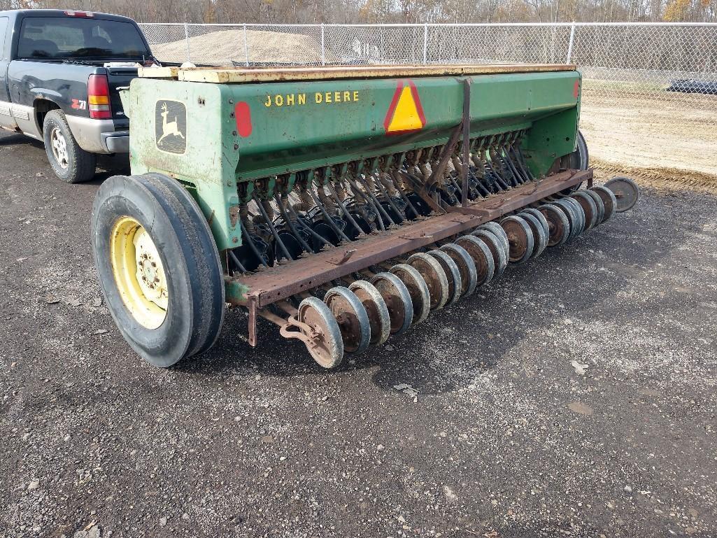 John Deere 8300 end wheel grain drill with seeder