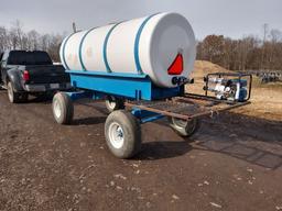 1000   gallon tank with engine/pump