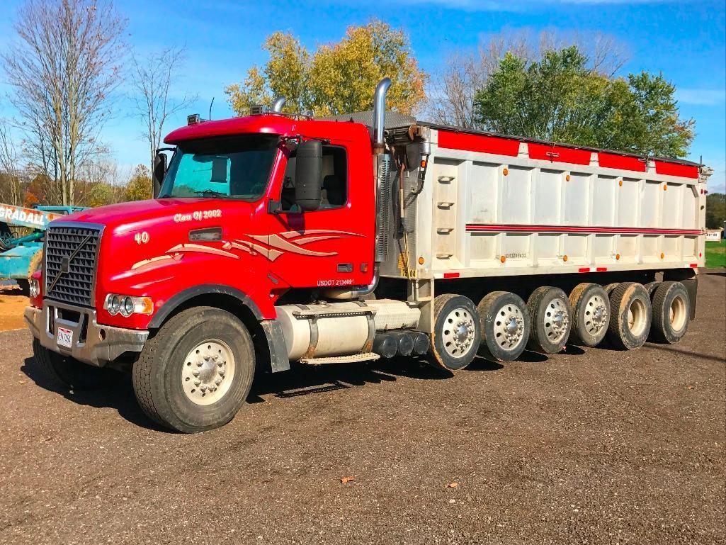 2002 Volvo Dump Truck