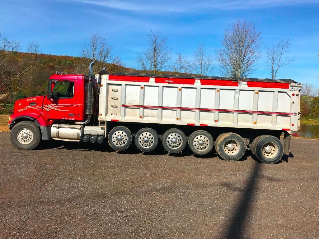 2002 Volvo Dump Truck