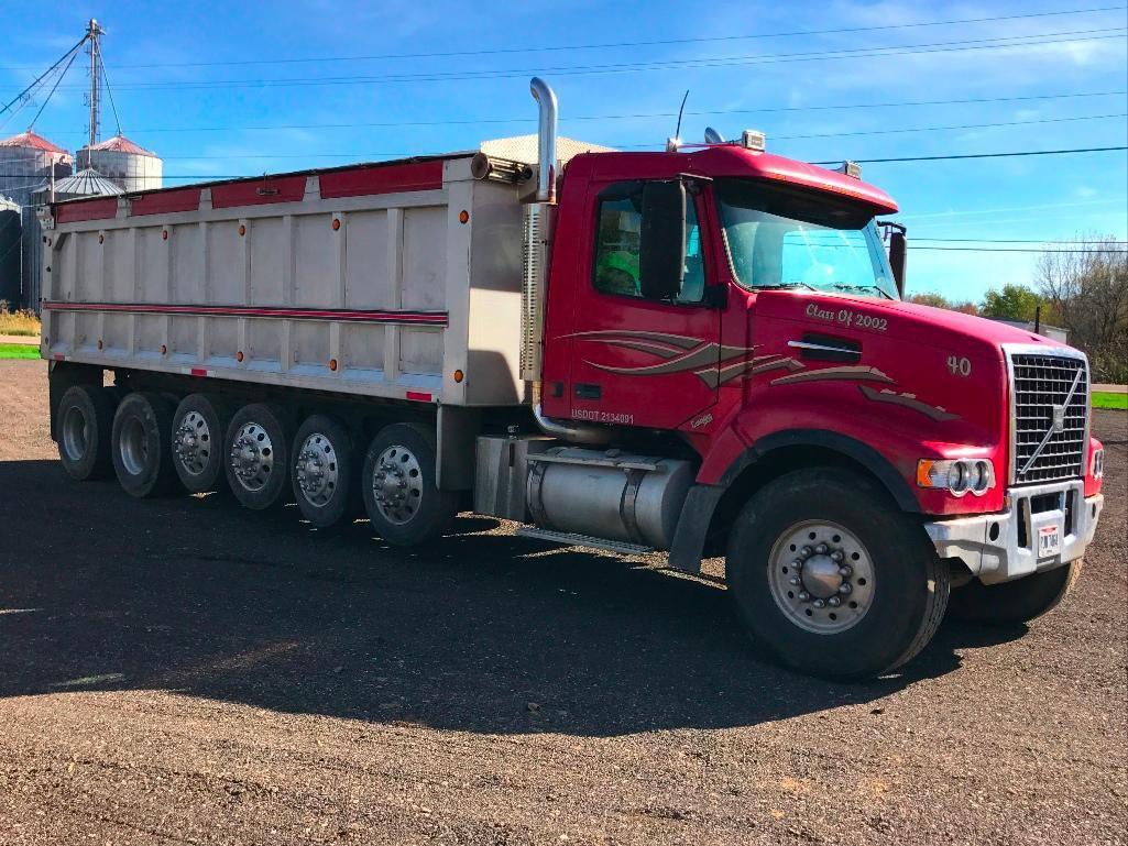 2002 Volvo Dump Truck