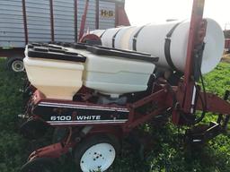 good White 6100 6R30 corn planter, no-til coulters, liquid fert