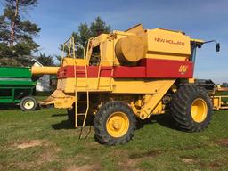 1991 NH TR86 combine, RWA, factory ford engine, 30.5L-32 fronts, 2 owners, approx. 4000 hrs. #530240