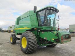 2002 John Deere 9550 Combine