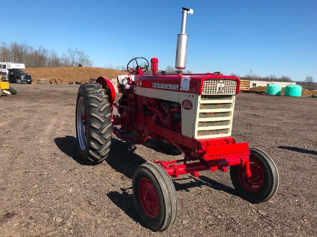 560 Farmall WIDEFRONT