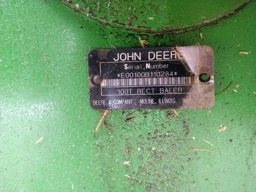 John Deere 100 Large Square Baler