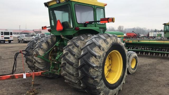 John Deere 6030