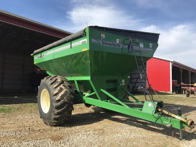 Unverferth 5225 grain cart