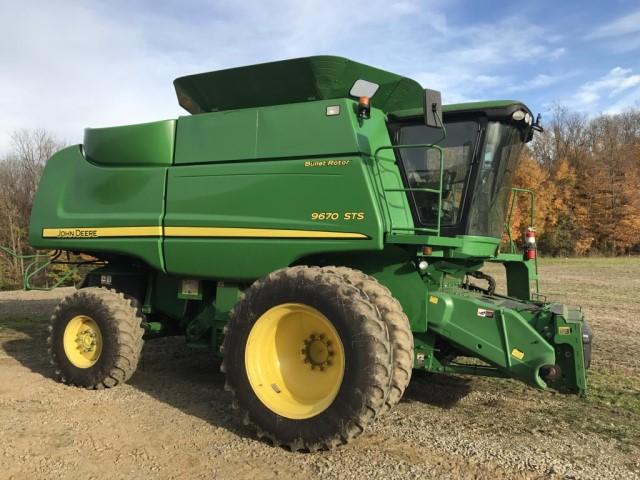 sharp John Deere 9670 STS Combine