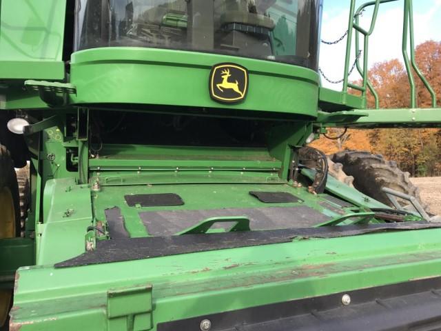 sharp John Deere 9670 STS Combine