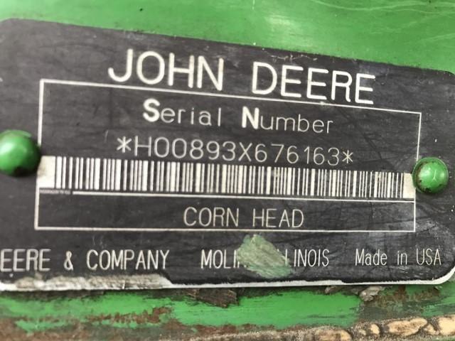 John Deere 893 8R30 poly corn head
