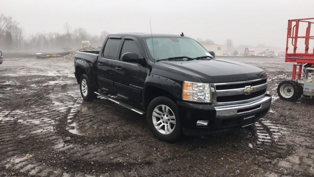 '09 Chevy 1500 Crew cab 4x4 Pickup