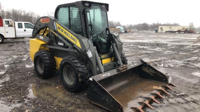 2015 New Holland L228 Skid Steer