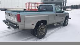 '89 Chevy 3500 Pickup Truck