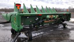 2008 John Deere 608c 8R30 Corn Head