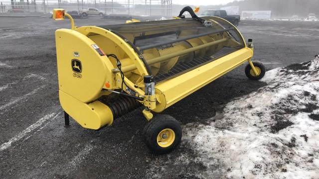 '10 John Deere 649C Variable Sp Forage Head