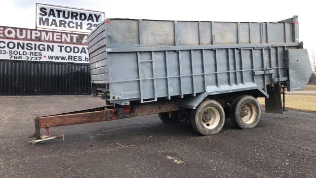 Tandem axle trailer w / 20' EZ Spread Live Bottom