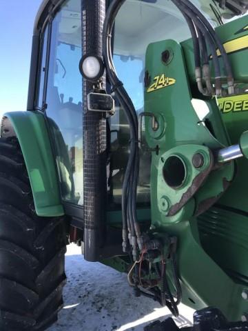 2004 John Deere 7420 Tractor