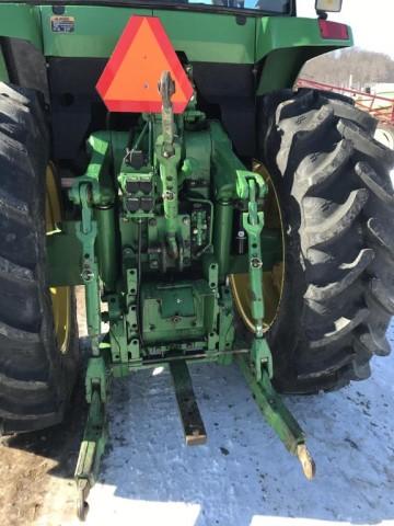 1998 John Deere 7610 Tractor