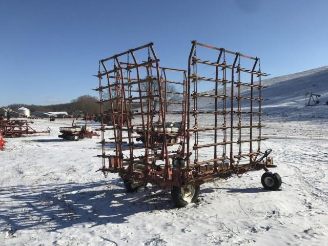 McFarlan 24' 8 bar spike tooth harrow