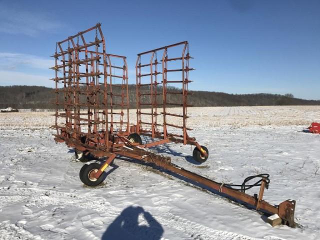 McFarlan 24' 8 bar spike tooth harrow