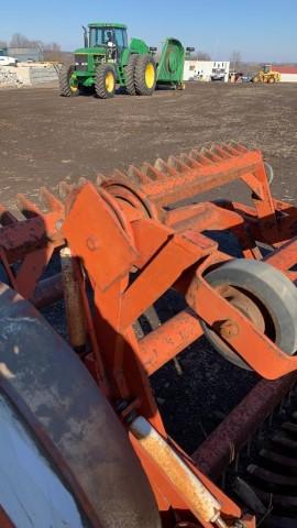 Rock-O-Matic 546 pull type rock picker, 540 pto