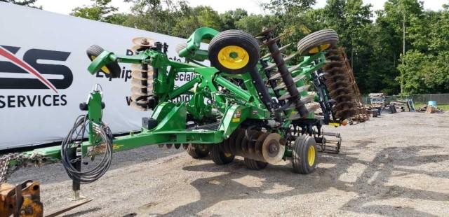 '15 John Deere 2623VT