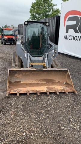 John Deere 323E Skid Loader