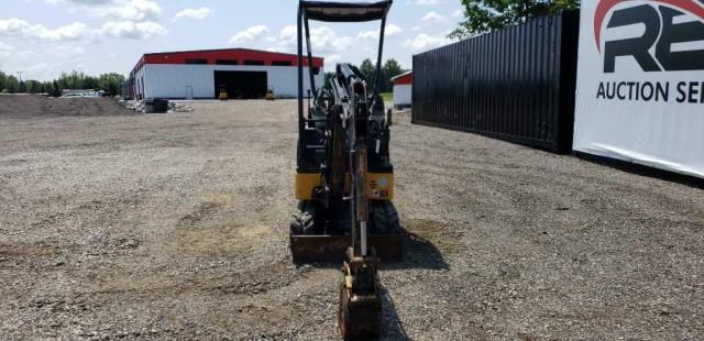 2016 John Deere 17G Mini Excavator