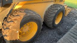 John Deere 320E Skid Steer