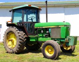 1986 JD 2950 2WD tractor w/cab approx. 12,000 hrs.