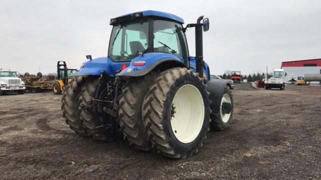 2011 New Holland T8040 Tractor