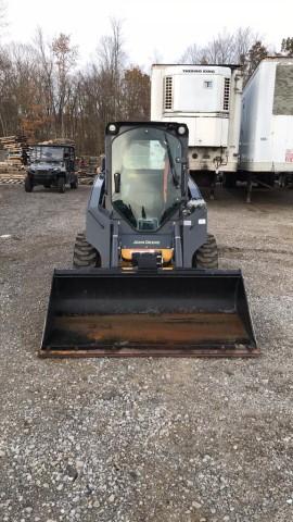 John Deere 316R Skid Loader