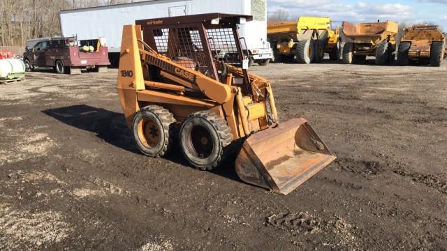 Case 1840 Skid Steer